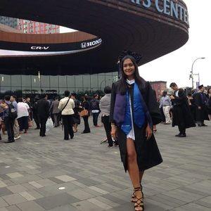 Meet your Posher, Monica